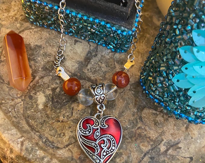 VICTORIAN HEART NECKLACE with Healing Crystal Beads in a Jeweled Box