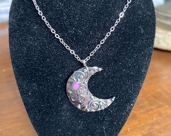 Sparkling CRESCENT & AMETHYST PENDANT