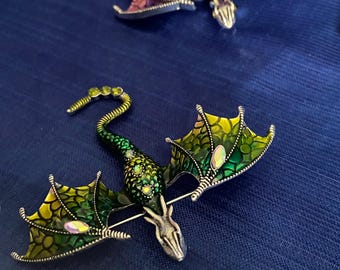 FLYING DRAGON PINS