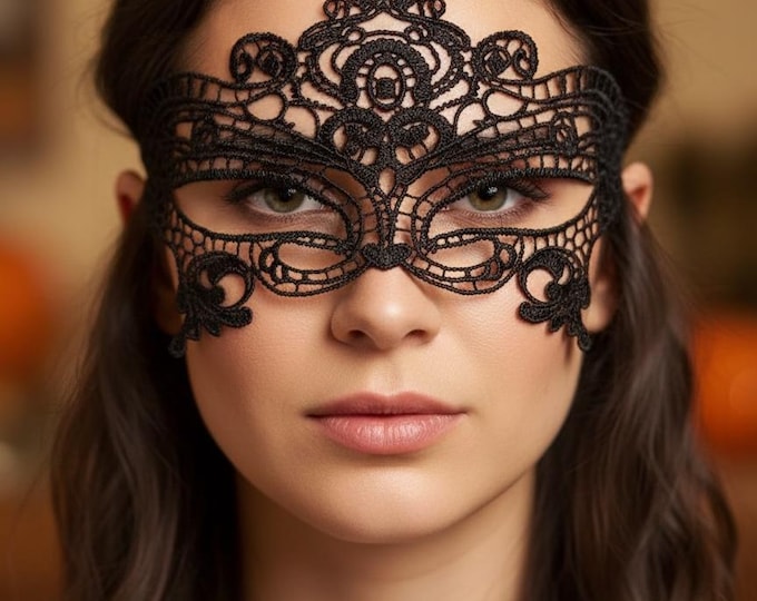 VICTORIAN LACE MASKS