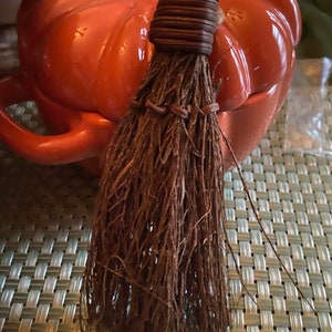 6" Cinnamon Broom