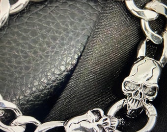 FATHER'S  DAY SPECIAL:  Titanium Mens Skull & Chain Bracelet