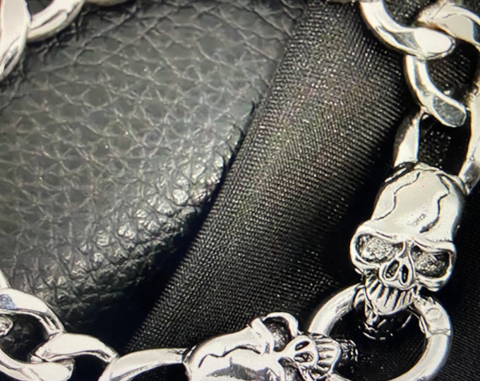 FATHER'S  DAY SPECIAL:  Titanium Mens Skull & Chain Bracelet