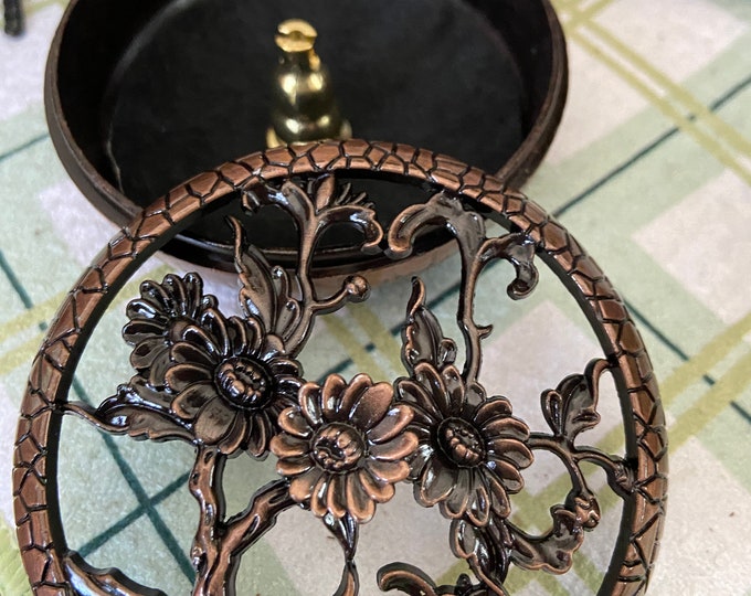 SMUDGE or Incense or PotPourri Antiqued Oriental Copper & Brass CONTAINER