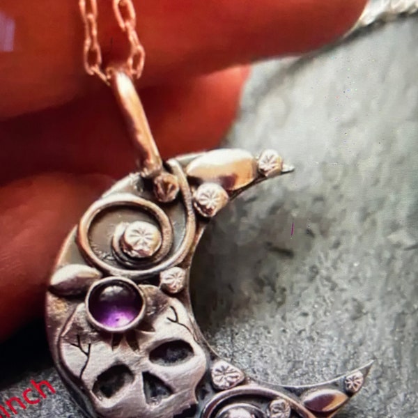 BOHO Skull & Crescent Moon Pendent