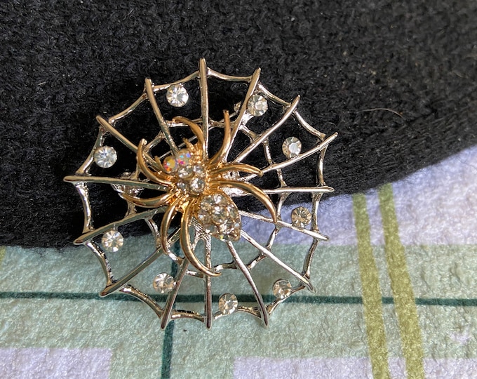 VICTORIAN SPIDER Rhinestone BROOCH