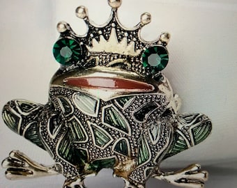 JUST KISS this FROG:  Green Jeweled Frog Prince Brooch