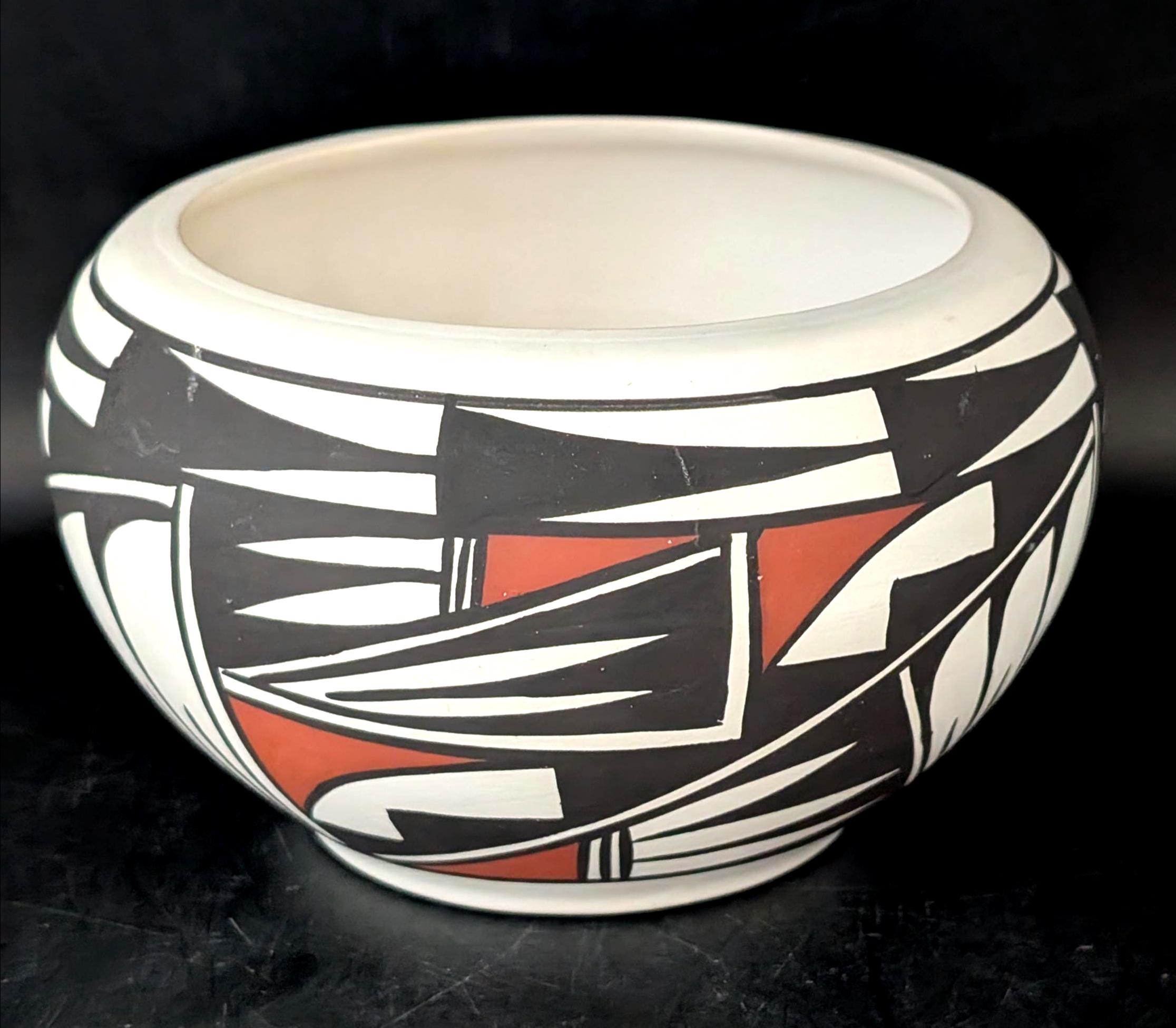 Original Genuine Signed Native American Acoma Pueblo Pottery Vase