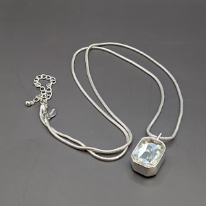 Chico&#39;s Large Faceted Crystal Rhinestone Pendant Necklace with 34&quot; Snake Chain