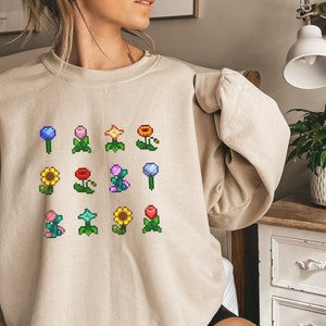 Unisex Flower Stardew Valley Sweatshirt, Flowers Stardew Valley Shirt, Stardew Lover Gift Oversize Sweatshirt