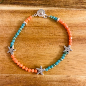Starfish at The Beach | Bracelet | beachy | delicate | starfish beads | Crystal Beads | Gift