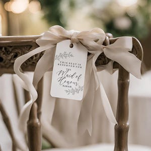 Reserved seating tags, Floral wedding seat reservation tags, Hammered card Wedding tags, with Twine ribbon, Wedding Signs, Ceremony