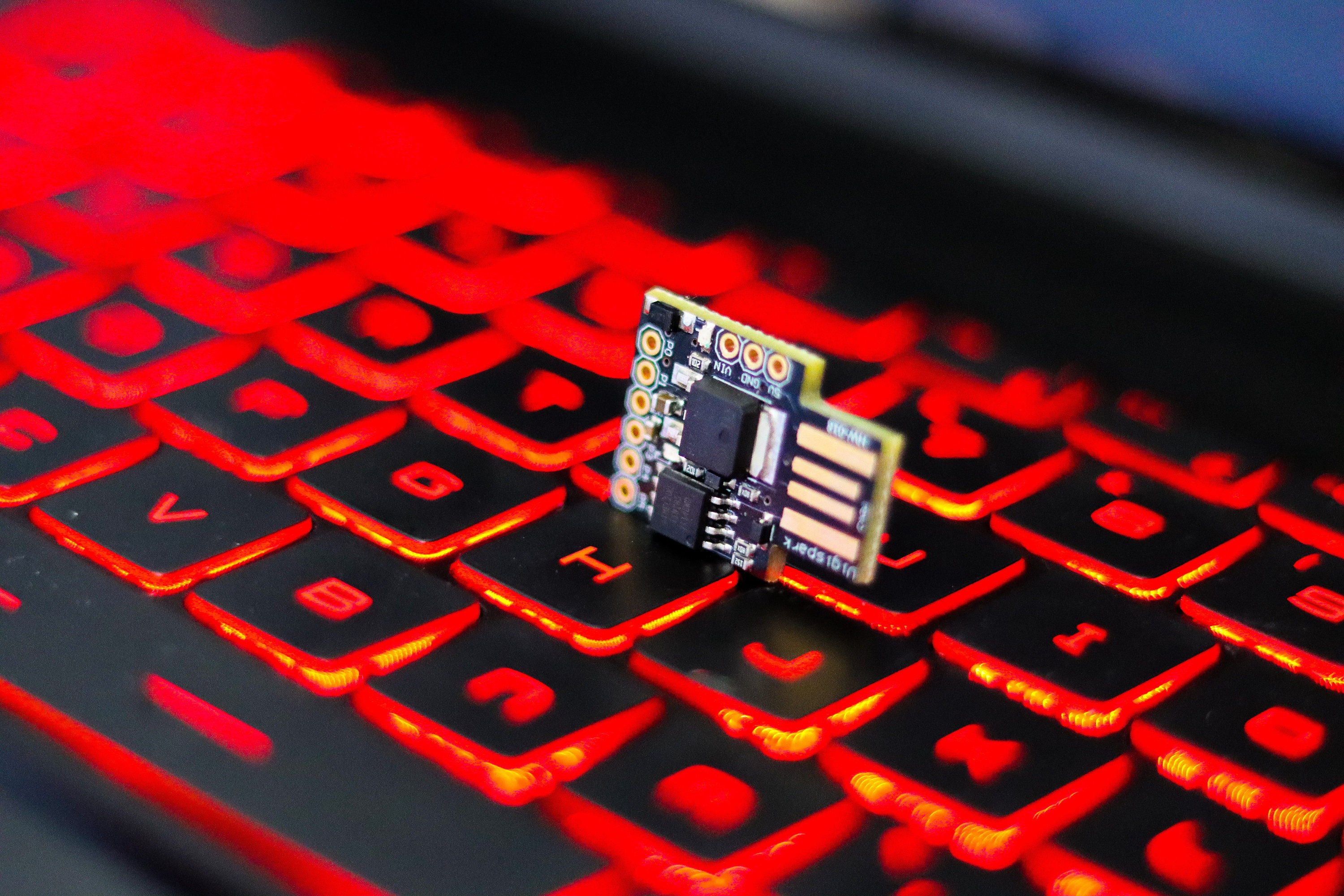 Bad USB Rubber Ducky Digispark Attiny85 Prank USB Hacking Gift for Him