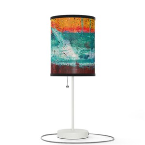 Modern Art Table Lamp With Lamp Shade Painted Wall Design Small Lamp ...