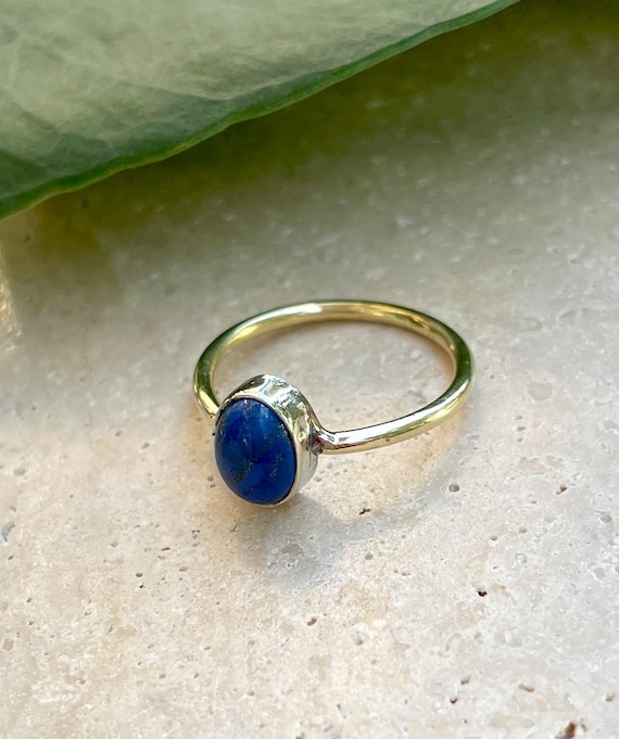 Lapis Lazuli Ring/ ovaler Stein/  handgemachter zierlicher Ring mit natürlichem Edelstein/ Gr.54