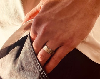 Anxiety Ring für Männer, Angst Ring in schwarz und silber, drehbarer Anti Stress Ring, Zappel Ring, Fidget Ring, Stainless Steel Ring