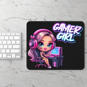 Gamer Girl Mouse Pad - Cute Gaming Desk Decor, Perfect Gift for Gamers, Gaming Accessories, Gamer Birthday Gift, PC Setup, Streamer