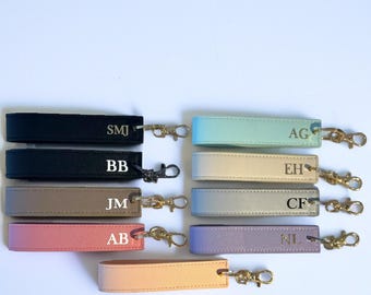 Personalised Wristlet Keyring Personalised Gift Keychain Initials New Car Bridesmaid Gifts Keys Accessories