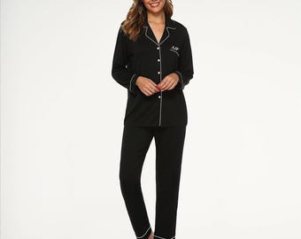 Personalised Black Bamboo Pyjamas Long Sleeve Set, Bridesmaid Pyjamas, Bridal Party, Sleepover pyjamas Bachelorette Party, Matching Pajama