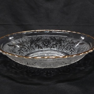 Anchor Hocking Sandwich Pattern Bowl Gold Rimmed