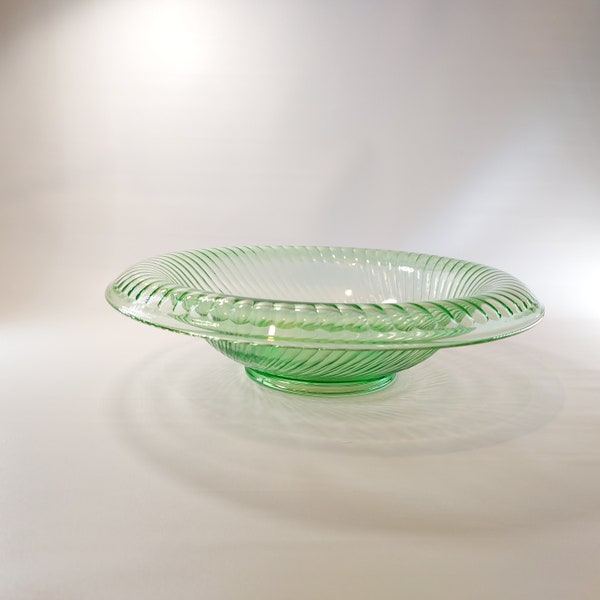 Spiral Optic Jeannette Glass Company Rolled Edge Bowl - Green