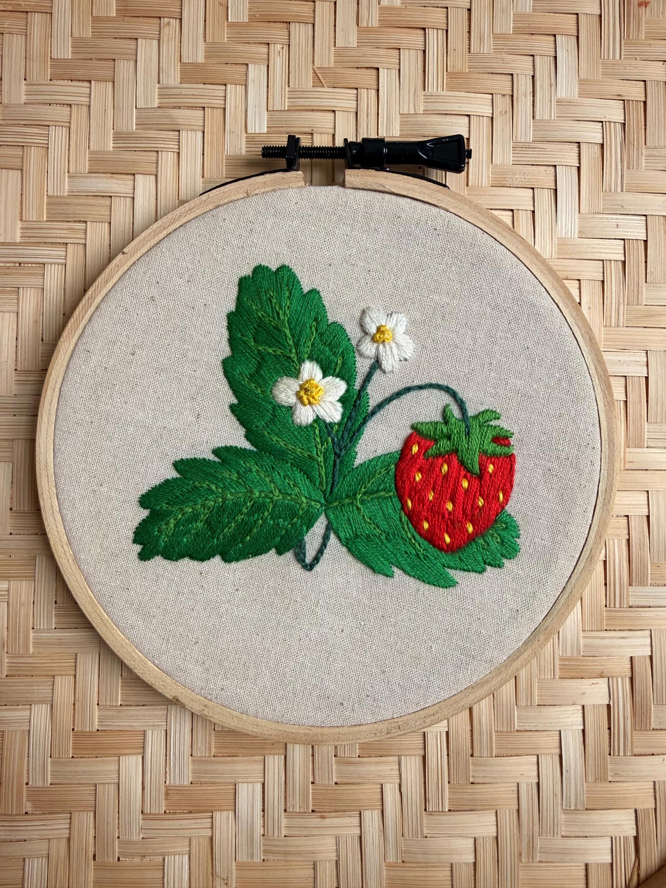 手刺繍のイチゴアートキッチンダイニングルームの装飾かわいいフルーツ