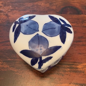 Vintage Blue and White Heart Shape Trinket Box