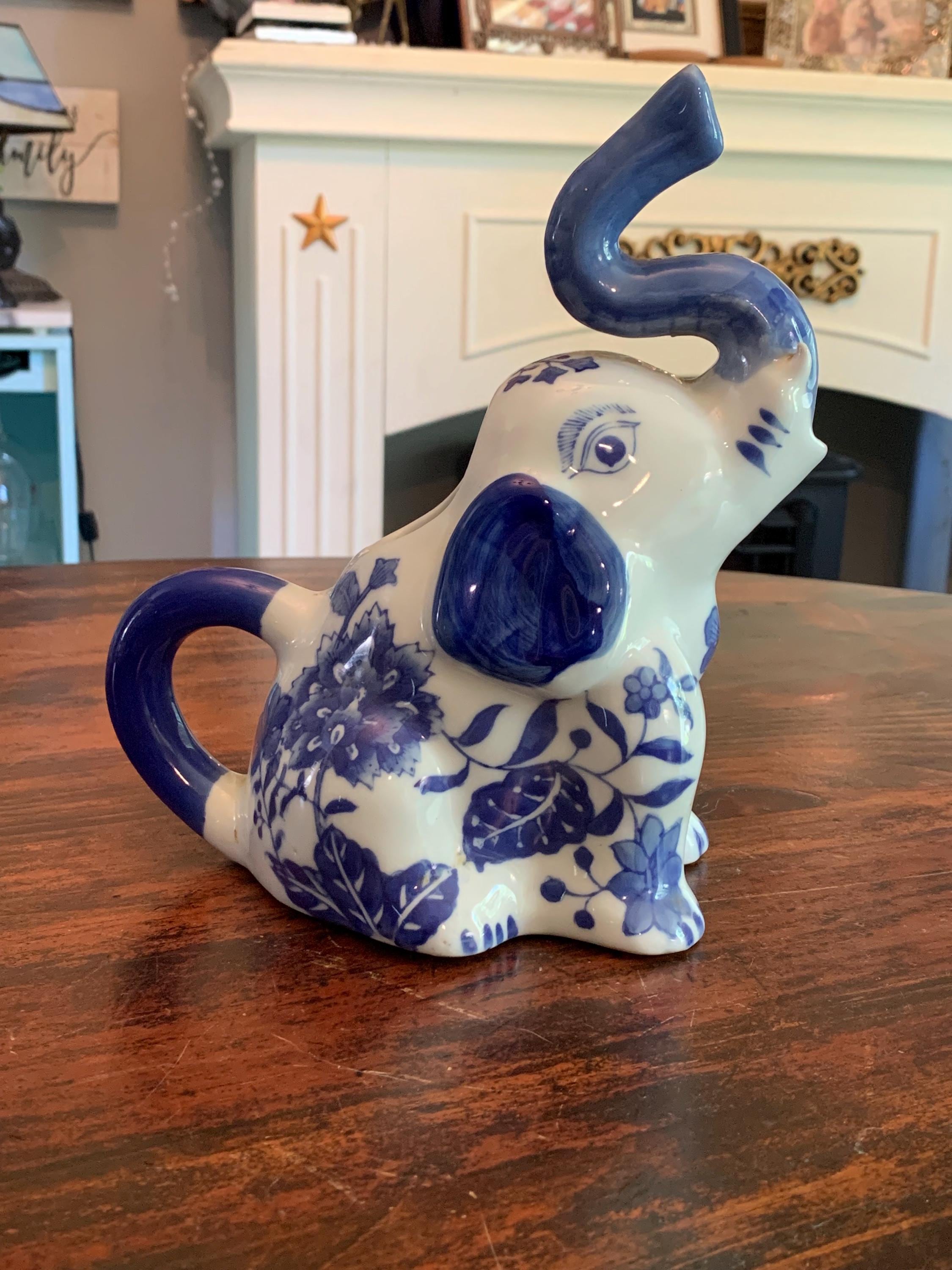 Vintage Formalities Elephant Pitcher | Blue White Chinoiserie