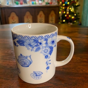 Vintage Andrea by Sadek The English Tea Collection Coffee/Tea Cup