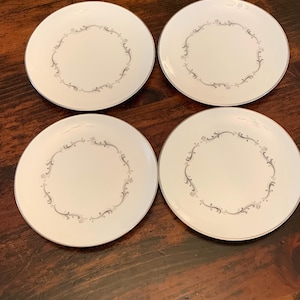 Set of 4 Coronet Bread and Butter Plates by Royal Doulton | Discontinued | Made in England | MCM |