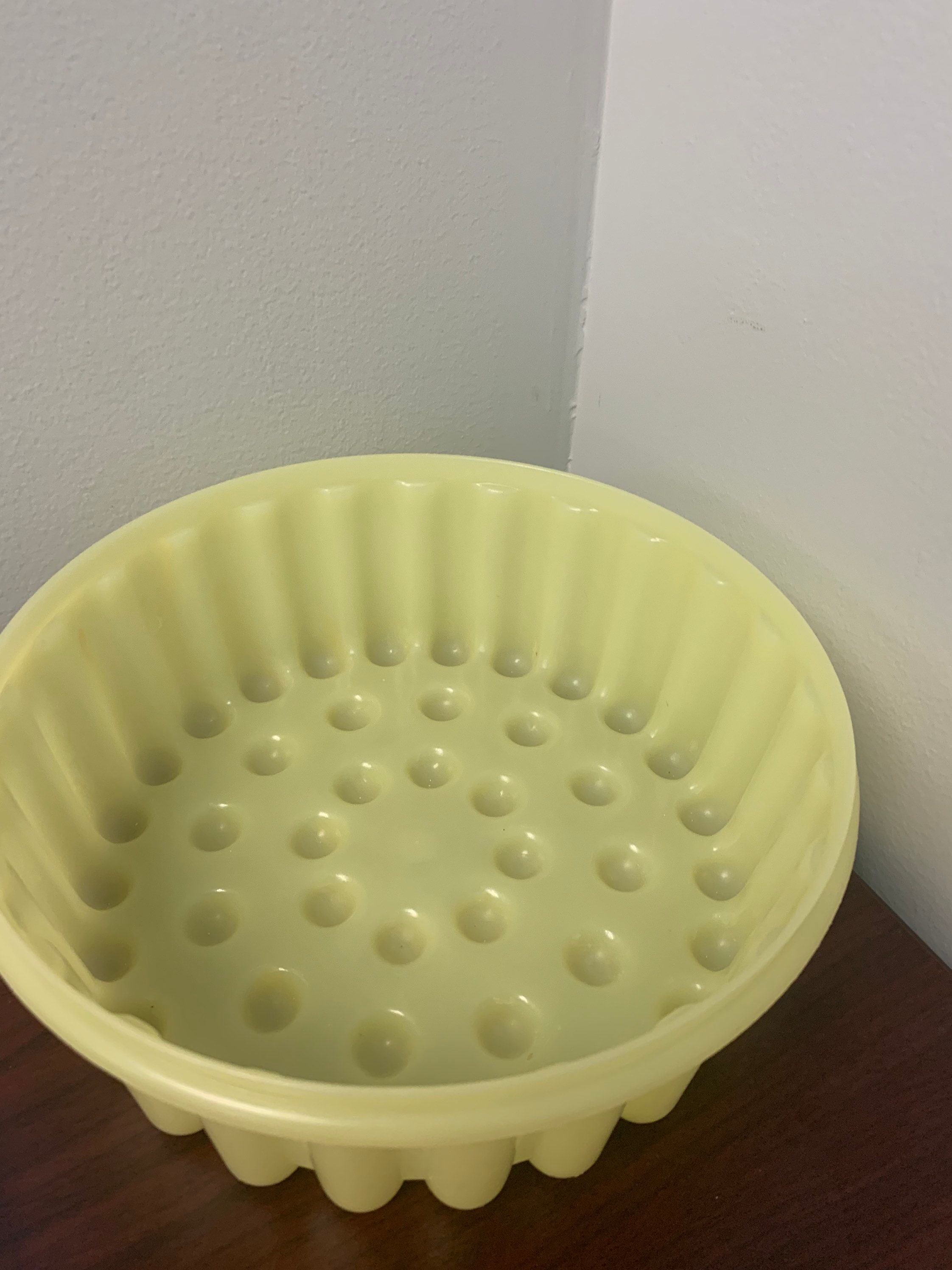 Valleybrook Farms Plastic Jello Mold W/lid 48 Fl. Oz. 6 Cups Etsy