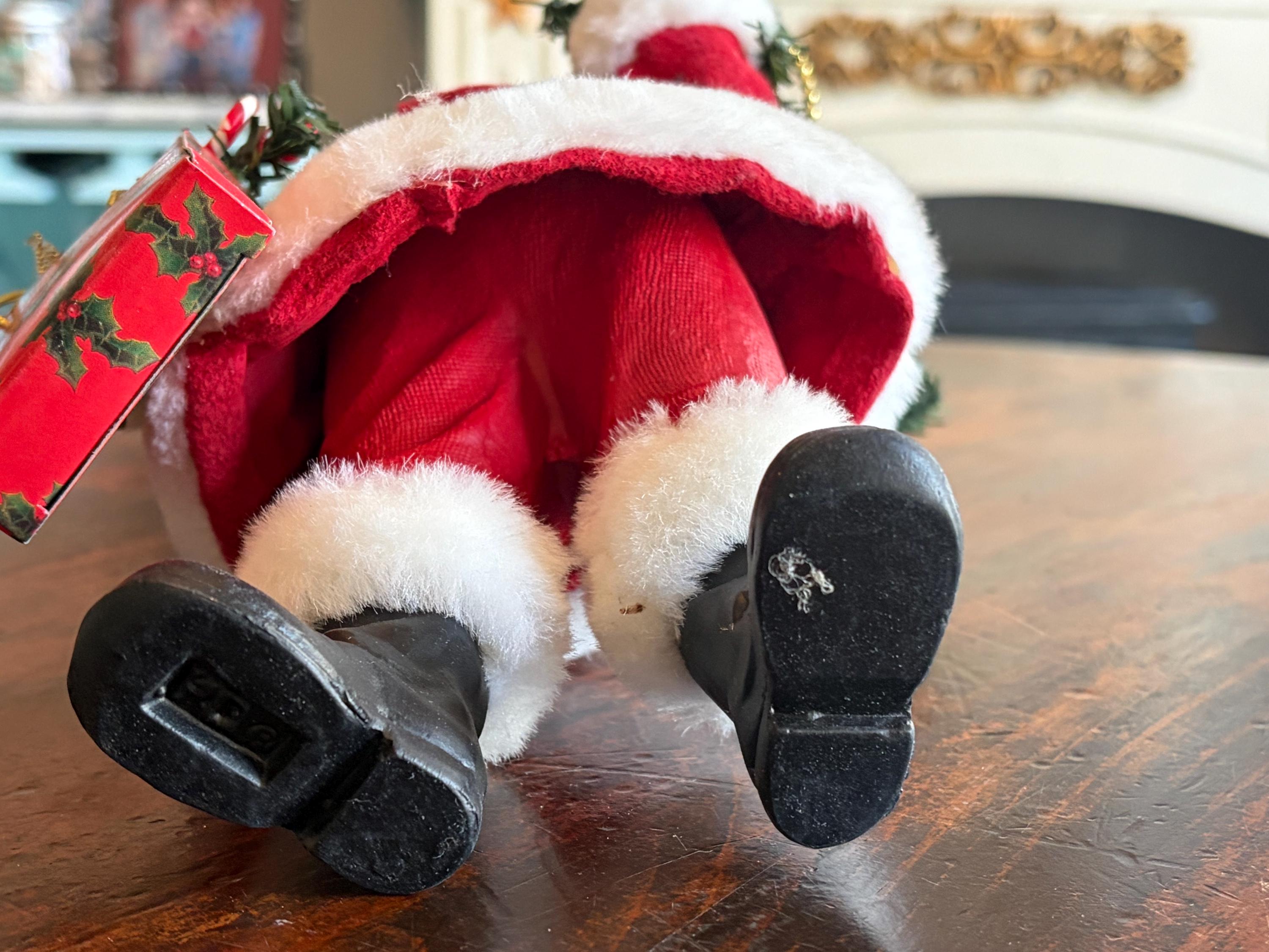 POSSIBLE DREAMS サンタクロースフィギュリン お昼寝 人形 Department 56 Possible Dreams Clothtique Santa Claus | Ann
