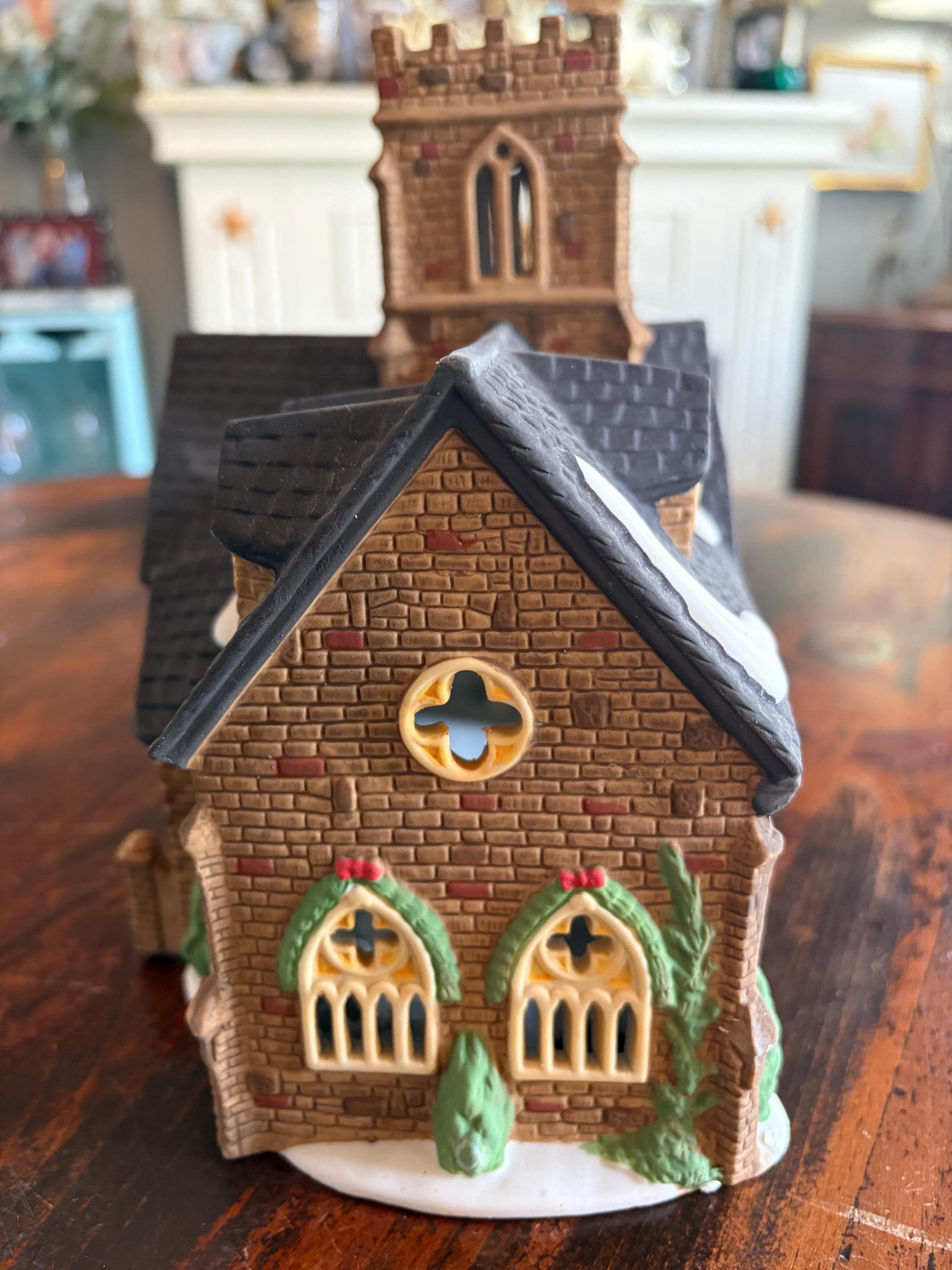 Department 56 “knottinghill Church” | Dickens' Heritage Village