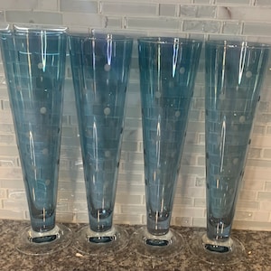 Set of 4 Blue  Polka Dot Pilsner Glasses | Iced Tea Glasses | Great Condition | Rare