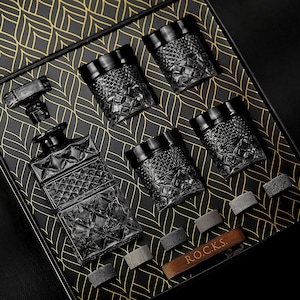 Whiskey Decanter Gift Set: Diamond Cut Carafe, Glasses & Granite Chilling Stones
