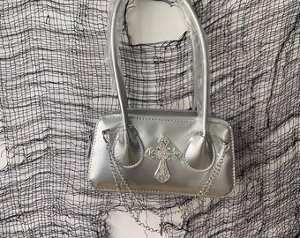 Y2K Hot Girl Cross-Shaped Design Silver Shoulder Bag,Niche Design Shoulder Bag,New Style And Versatile Shoulder Bag,