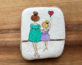 Mother Daughter rock, hand painted Mother's Day rock, rock art, Gift for Mom, Happy Mother's Day, Memorial Stone, acrylic art, heart balloon