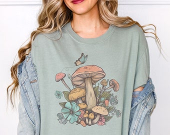 Mushroom tshirt, Summer Comfort Colors tee, Cottagecore shirt, Boho Graphic Tee, Vintage Shirt, Boho Shirt, Loves mushrooms, botanical shirt