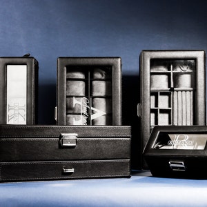 Gepersonaliseerde zwartleren horlogedoos voor 6 12-slots horloges, horlogeopslag, cadeau echtgenoot, cadeau vader, cadeau getuige, aangepaste naam