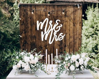 Mr and Mrs Backdrop - Etsy