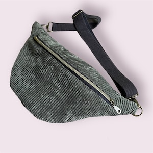 Sac banane Pira Cord Vert Mousse