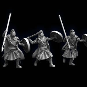 West Human Royal Guard Foot 28mm dnd miniature dungeon and dragons fantasy wargaming miniature tabletop wargame miniature for painting