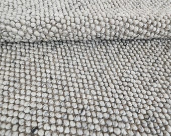 Handwoven Chunky Wool Loop Rug: Natural White Felted Texture