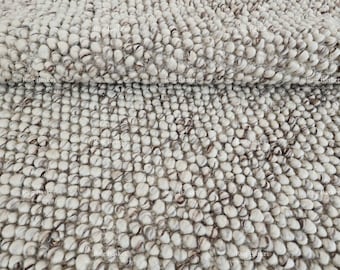 Handmade Chunky Wool Loop Rug: Boho Scandinavian Style