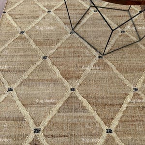 Handwoven Jute Kilim Rug: Modern Geometric Boho Area Rug