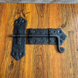 Slide Bolt Door Latch, Hand Forged Cabinet Catch Barn Gate Shed Lock Rustic Antique Furniture Wrought Iron Decor Cupboard Finger Black Metal