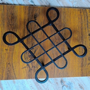 Vintage Hand-Forged Iron Gate Speakeasy Grille: Vintage Charm, Expert Craftsmanship | Artisan-Made in INDIA
