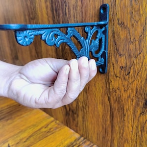 Pair of VICTORIAN SCROLL antique cast iron Rustic vintage retro shelf brackets Shelf Bracket wall mounted Decorative ornate fancy -2 PCS