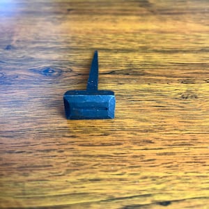 Iron Hand Forged Rectangle shaped middle line head nails,Pack of 5,  (80/25 mm)