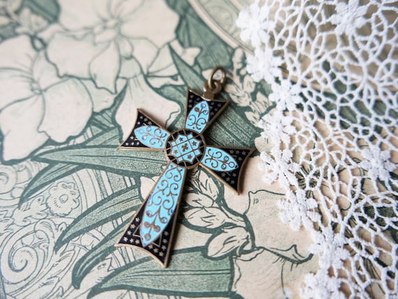 Vintage cross with enamel - beautiful cross penda… - image 9